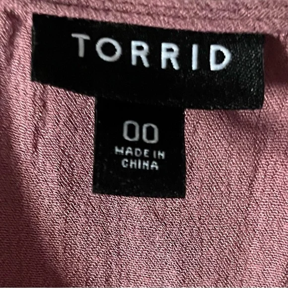 Torrid Dusty Rose High Low Women’s Dress Plus size 00 - Picture 2 of 2